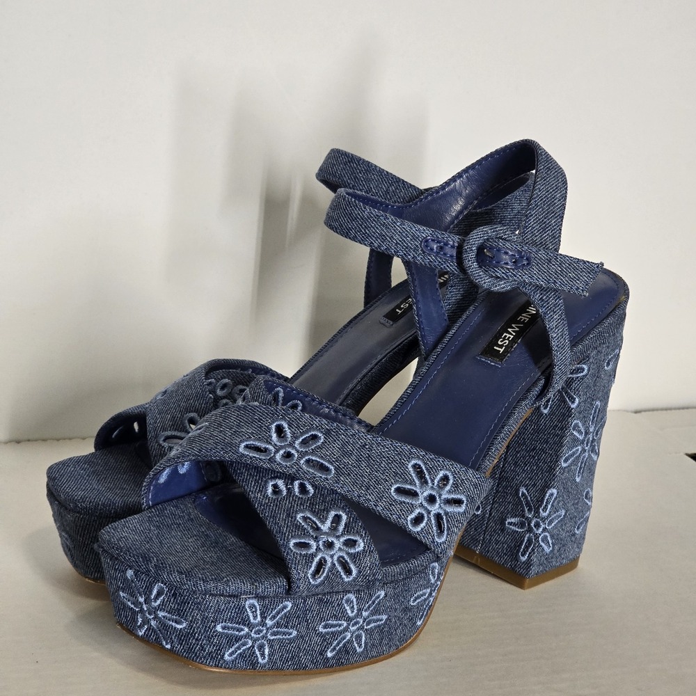 Nine West Denim Embroidered Floral Chuinky Platform Block Heel Sandals Womens 8 - Picture 5 of 7